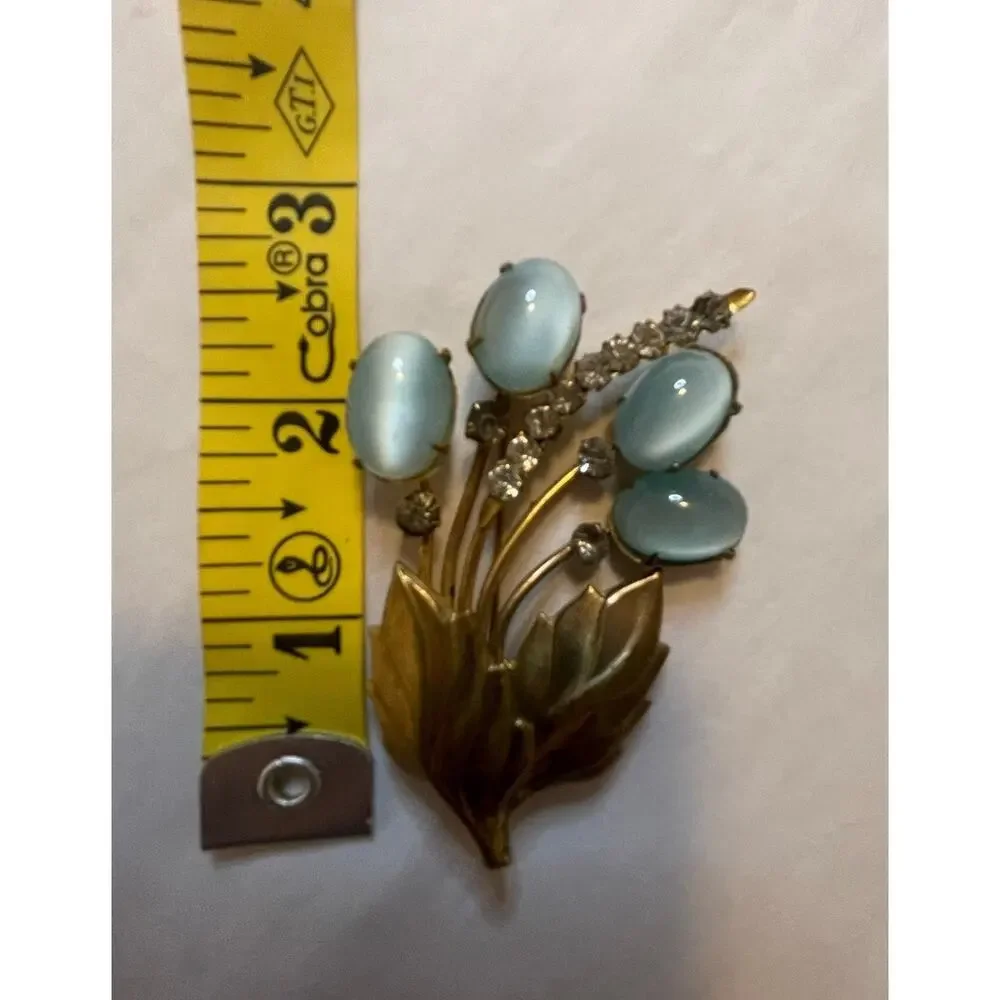 Brooch - Vintage mid-century sky blue and rhinestone brooch